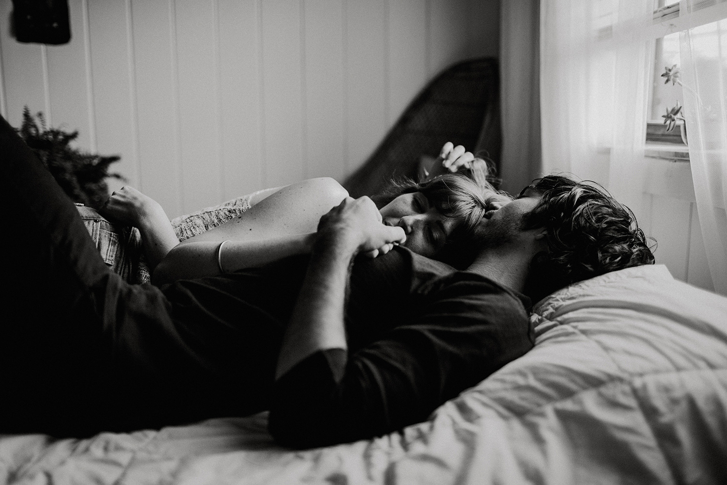 3 Tips to Rock your At Home Engagement Session