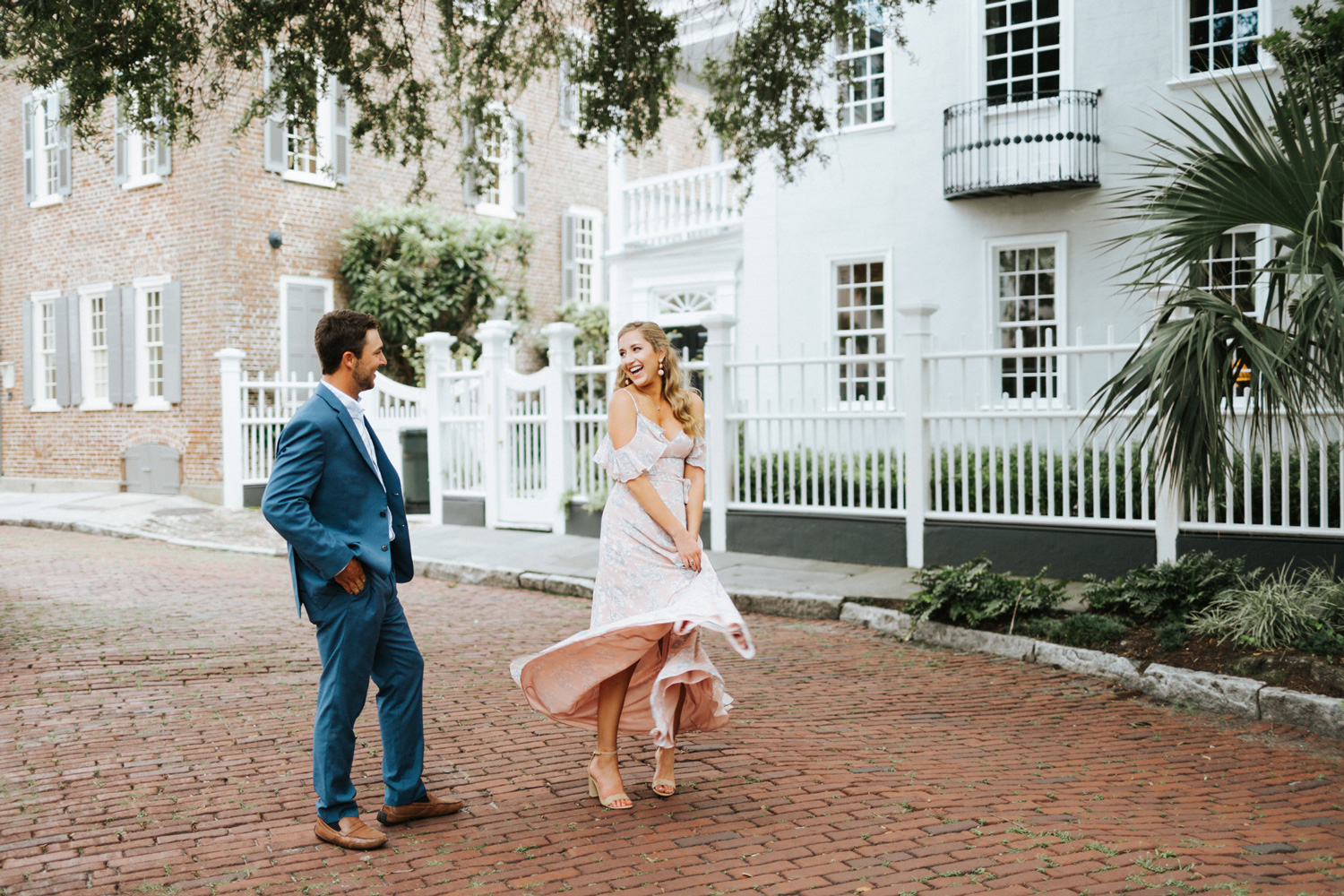 Engagement session, Engaged, Engagement Photos, Tampa engagement photographer, Downtown Charleston Engagement Session photographer, Downtown Charleston SC Engagement Session, Downtown Charleston Engagement Session, southern wedding, charleston wedding, Charleston wedding photographer, Charleston sc, Charleston wedding venue, Charleston bride, the Gadsden house wedding photos, the Gadsden house wedding inspiration, Tampa wedding photographer, Orlando wedding photographer, Bella Collina wedding