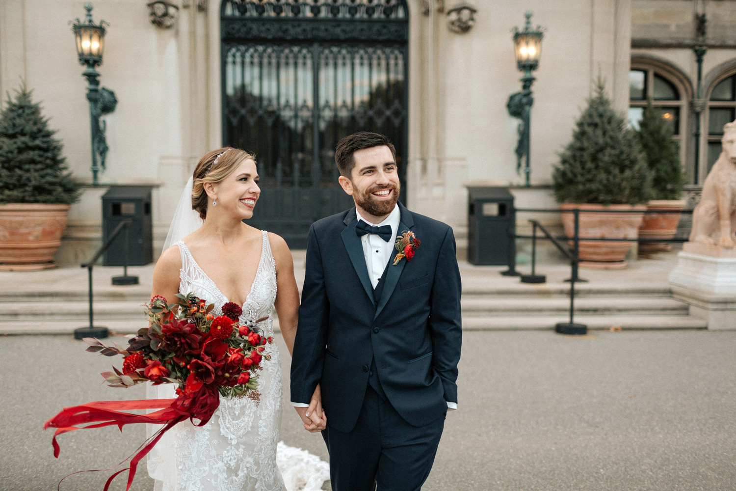 Biltmore Estate bride and groom portraits