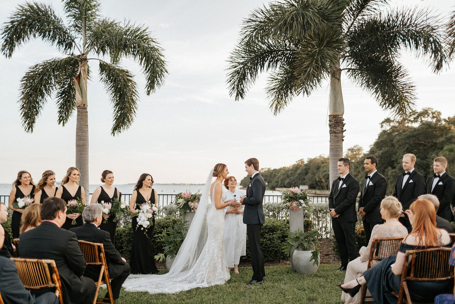 How to postpone and reschedule your wedding