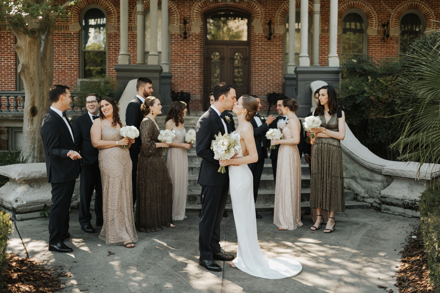 How to Use Natural Light for Outdoor Portraits
