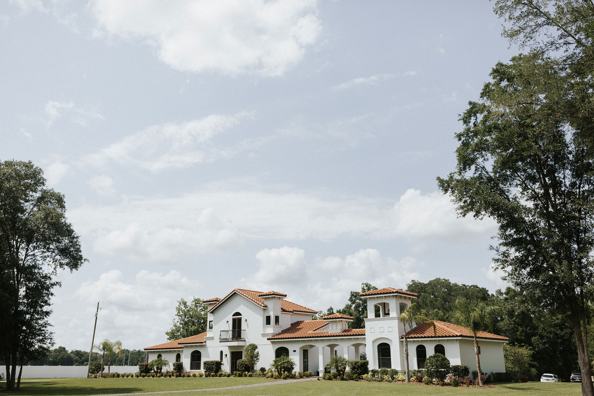 The Secret Garden at Paradise Spring Wedding