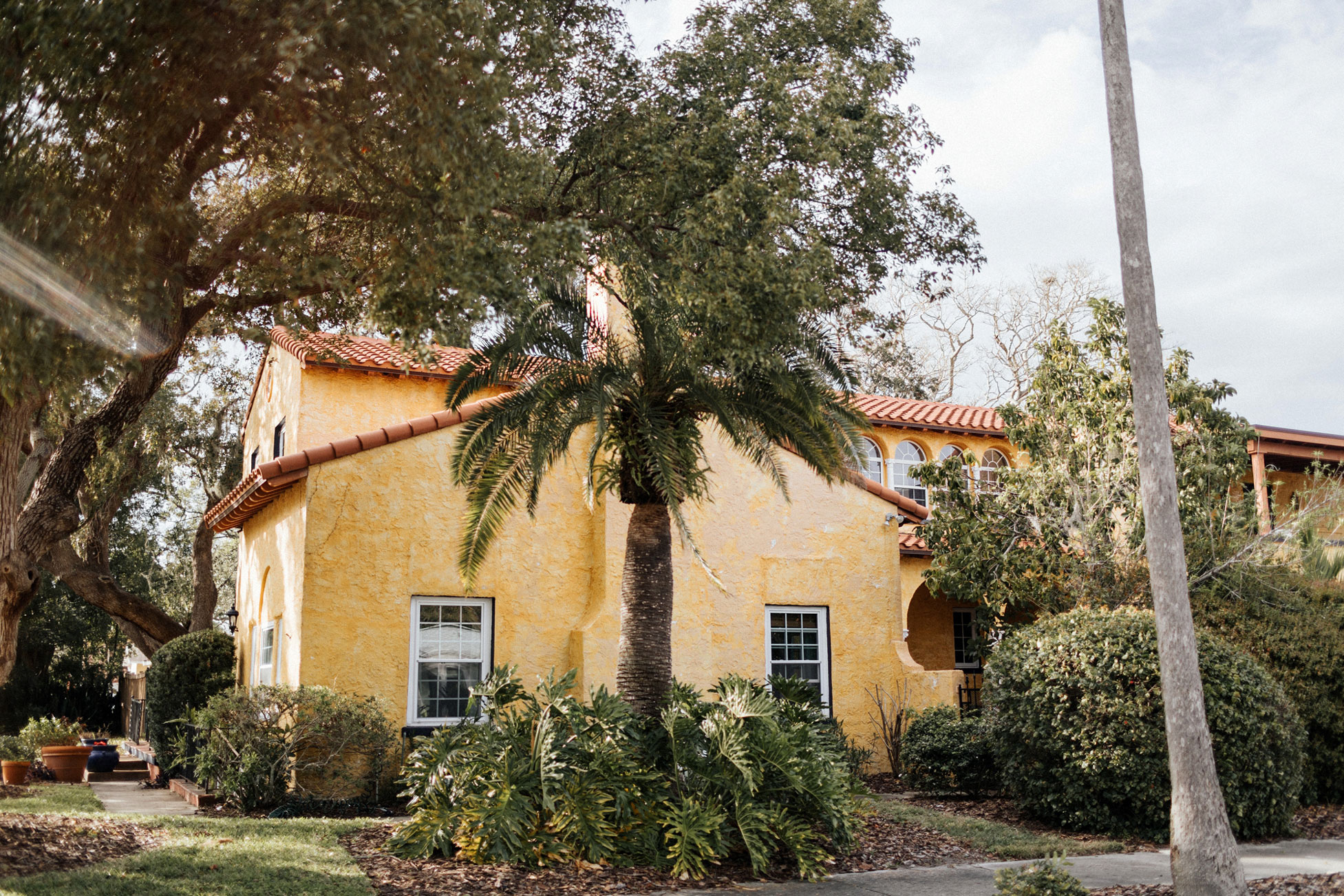 Tampa Maternity In Home Photo & Film Session